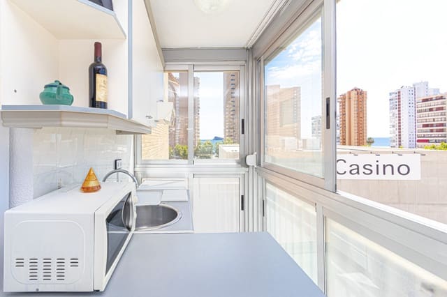 1 makuuhuone Huoneisto myytävänä paikassa Rincón de Loix, Benidorm mukana uima-altaan 
autotalli - 174 950 € (Ref: 7325413)