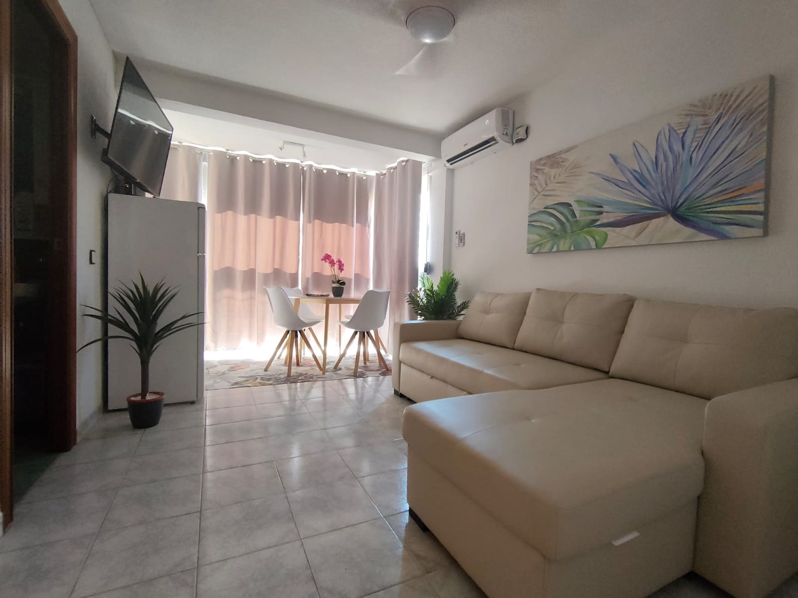 1 makuuhuone Huoneisto myytävänä paikassa Benidorm mukana uima-altaan 
autotalli - 174 950 € (Ref: 7325413)