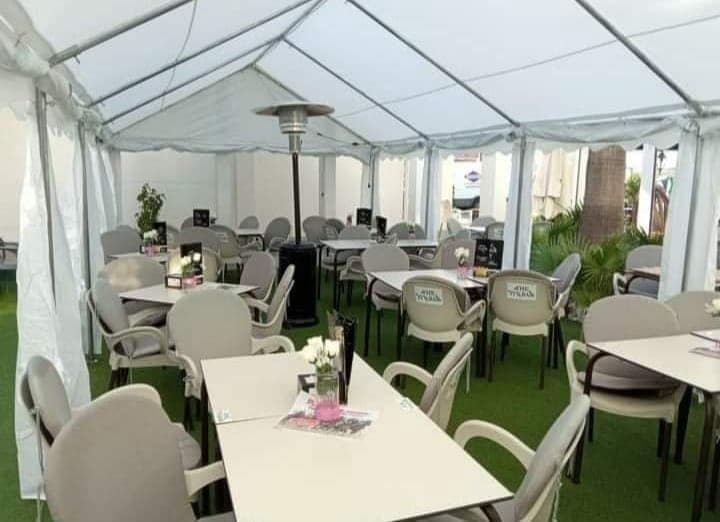 Commercial for sale in Playa Flamenca with pool - € 159,950 (Ref: 7573699)