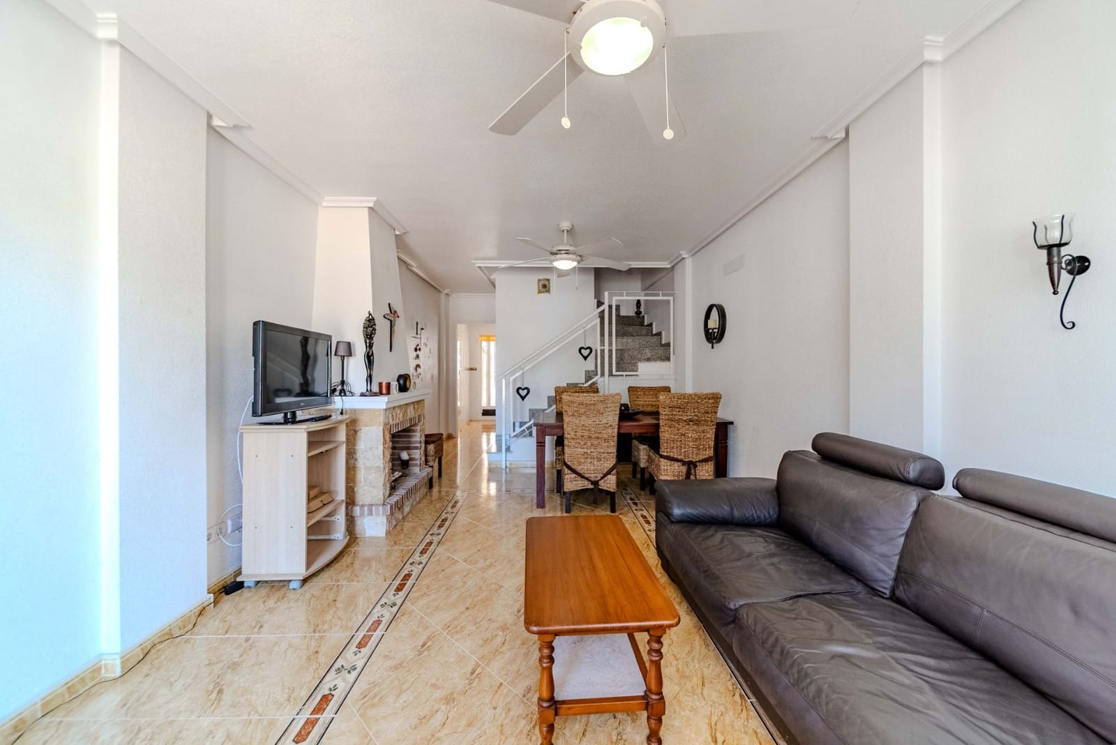 Casa de 3 habitaciones en Playa Flamenca en venta con piscina - 159.950 € (Ref: 7826707)