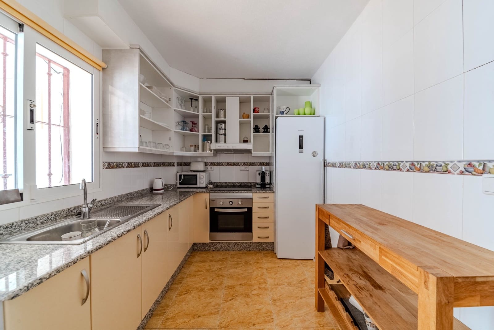 Casa de 3 habitaciones en Playa Flamenca en venta con piscina - 159.950 € (Ref: 7826707)