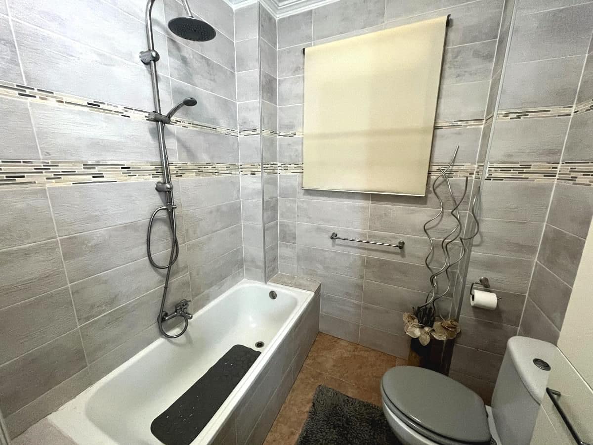 4 soverom Villa til salgs i La Zenia med svømmebasseng garasje - € 399 990 (Ref: 8063464)