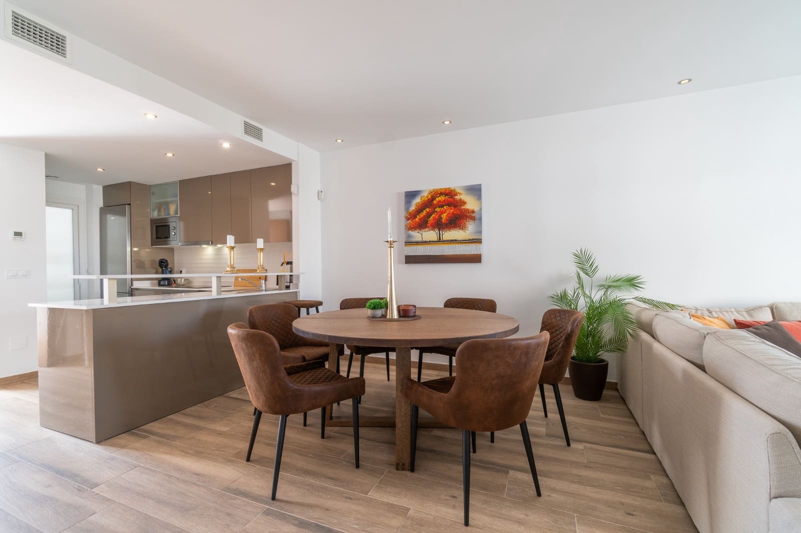 3 bedroom Apartment for sale in Villamartin with pool garage - € 399,000 (Ref: 8561319)