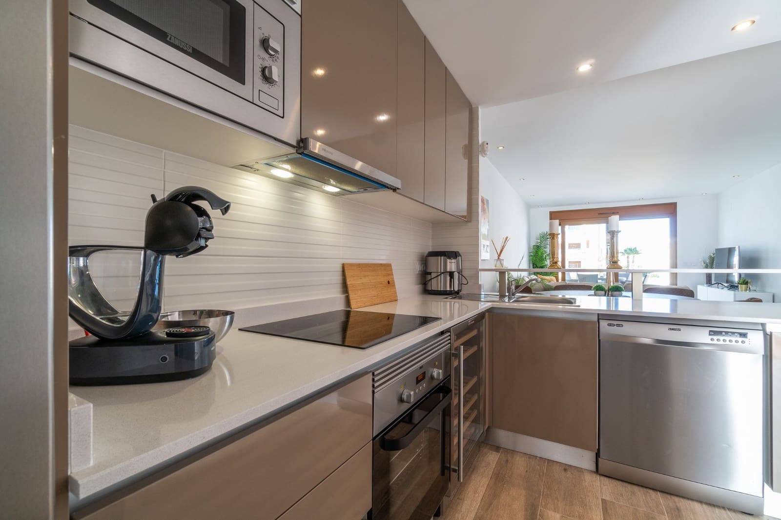 3 bedroom Apartment for sale in Villamartin with pool garage - € 399,000 (Ref: 8561319)