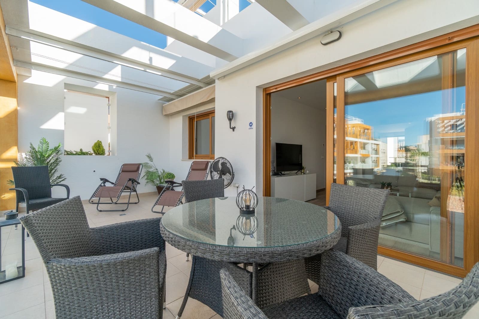 3 bedroom Apartment for sale in Villamartin with pool garage - € 399,000 (Ref: 8561319)