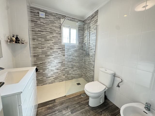 4 soveværelse Villa til salg i Ciudad Quesada, Rojales - € 540.000 (Ref: 8654655)