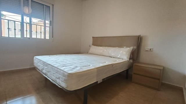 2 sypialnia Apartament do wynajęcia w Villamartin, Orihuela z basenem - 765 € (Ref: 8750615)