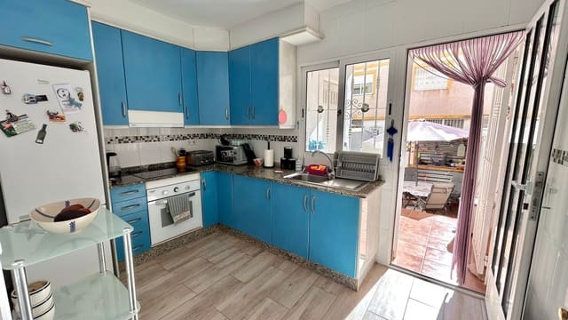 3 bedroom Townhouse for sale in Playa Flamenca, Orihuela with pool - € 174,950 (Ref: 8816598)