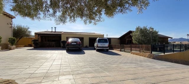 4 bedroom Finca/Country House for sale in Orihuela with pool garage - € 469,000 (Ref: 8845370)