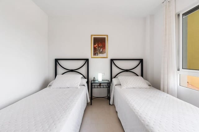 3 chambre Appartement à vendre à Campoamor, Orihuela avec piscine garage - 295 000 € (Ref: 8951647)