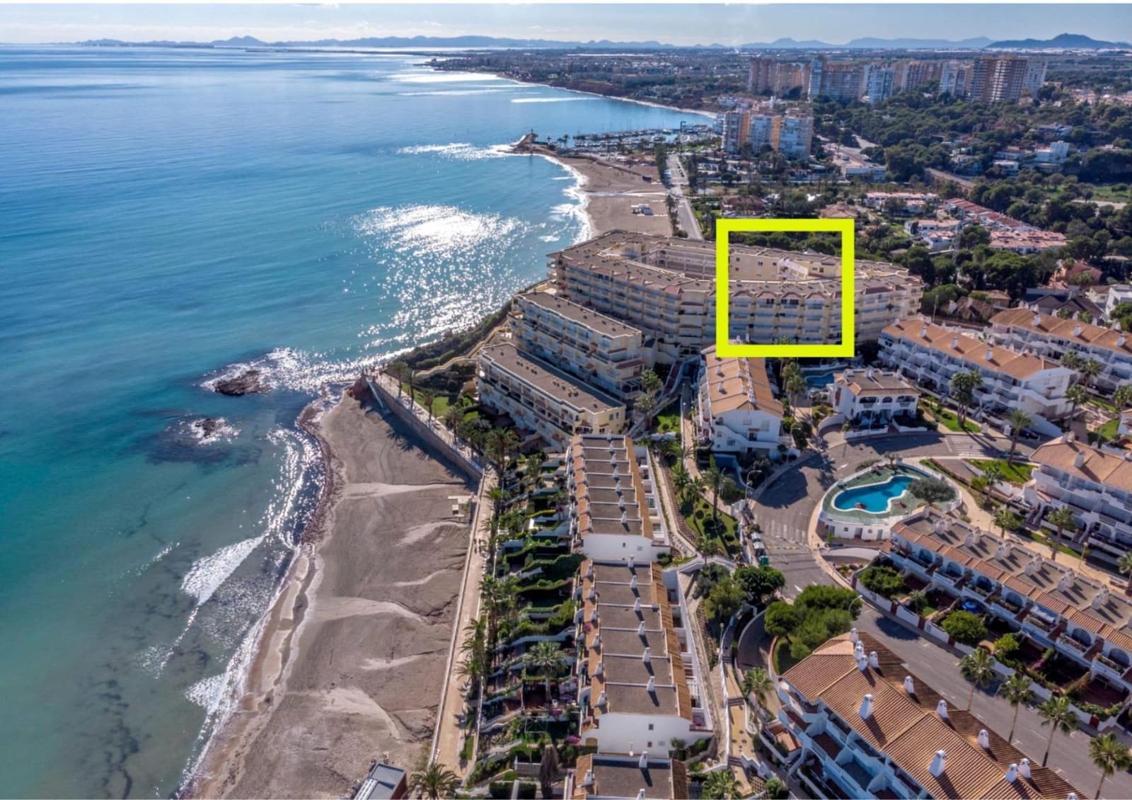 3 bedroom Apartment for sale in Campoamor with pool garage - € 295,000 (Ref: 8951647)