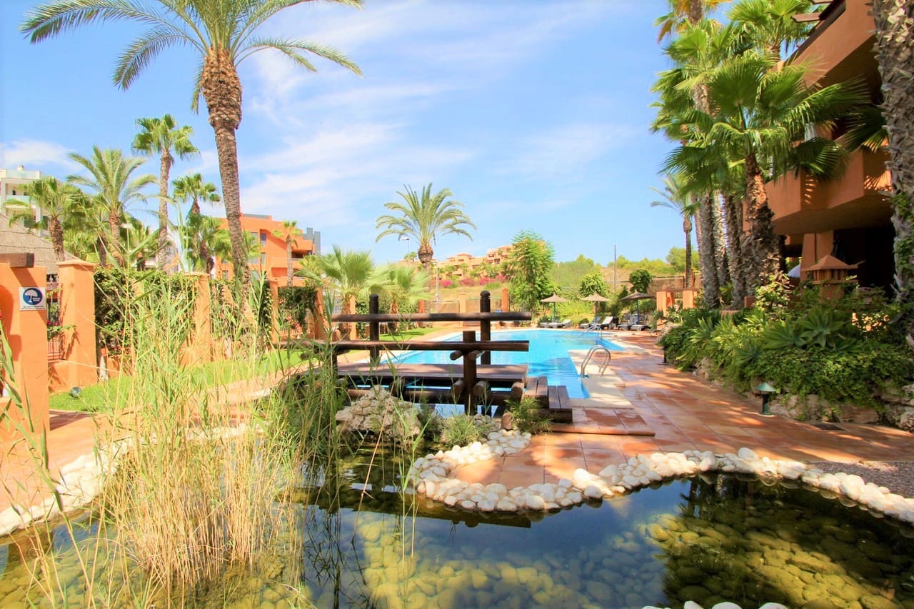 1 soveværelse Lejlighed til salg i Villamartin med swimmingpool garage - € 244.000 (Ref: 8975813)