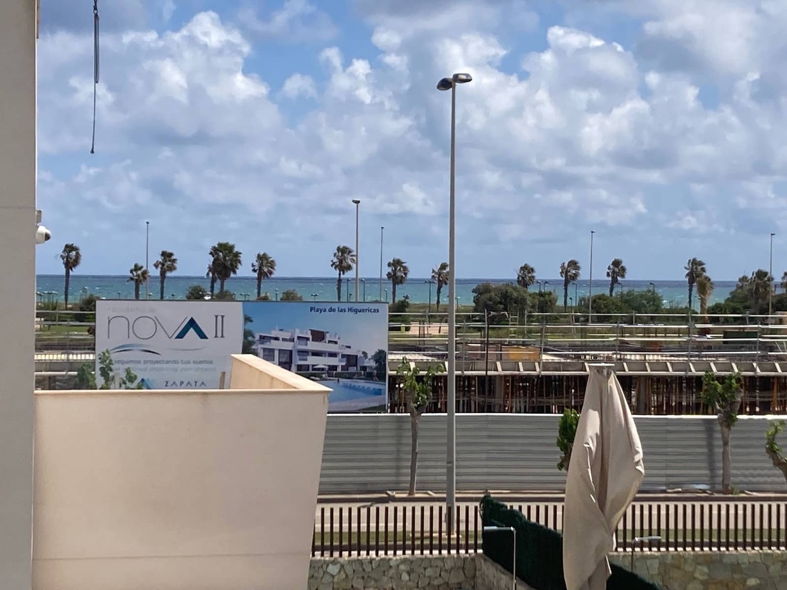 3 soveværelse Semi-Rækkehus til salg i Torre de la Horadada med swimmingpool garage - € 459.000 (Ref: 8975836)