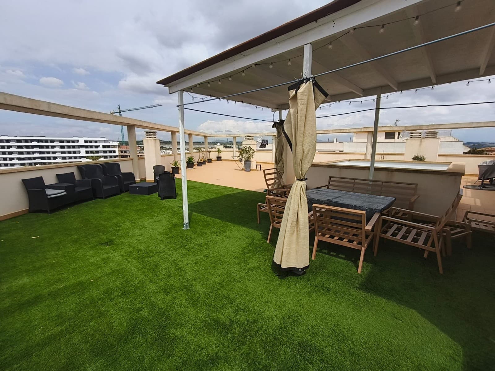 Apartamento de 2 habitaciones en San Miguel de Salinas en venta con piscina garaje - 209.000 € (Ref: 8987132)