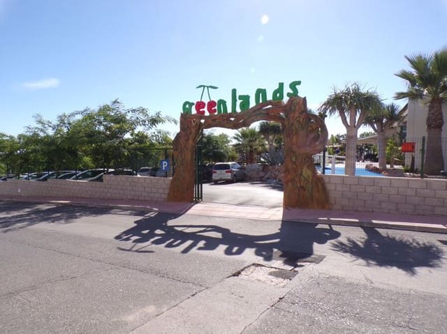 1 bedroom Apartment for sale in Villamartin, Orihuela with pool garage - € 95,000 (Ref: 9000428)