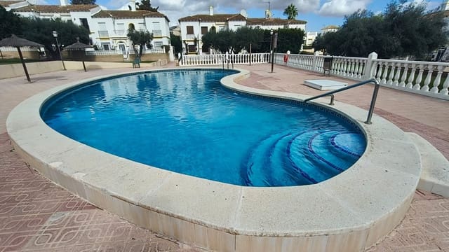 1 bedroom Apartment for sale in Villamartin, Orihuela with pool garage - € 95,000 (Ref: 9000428)