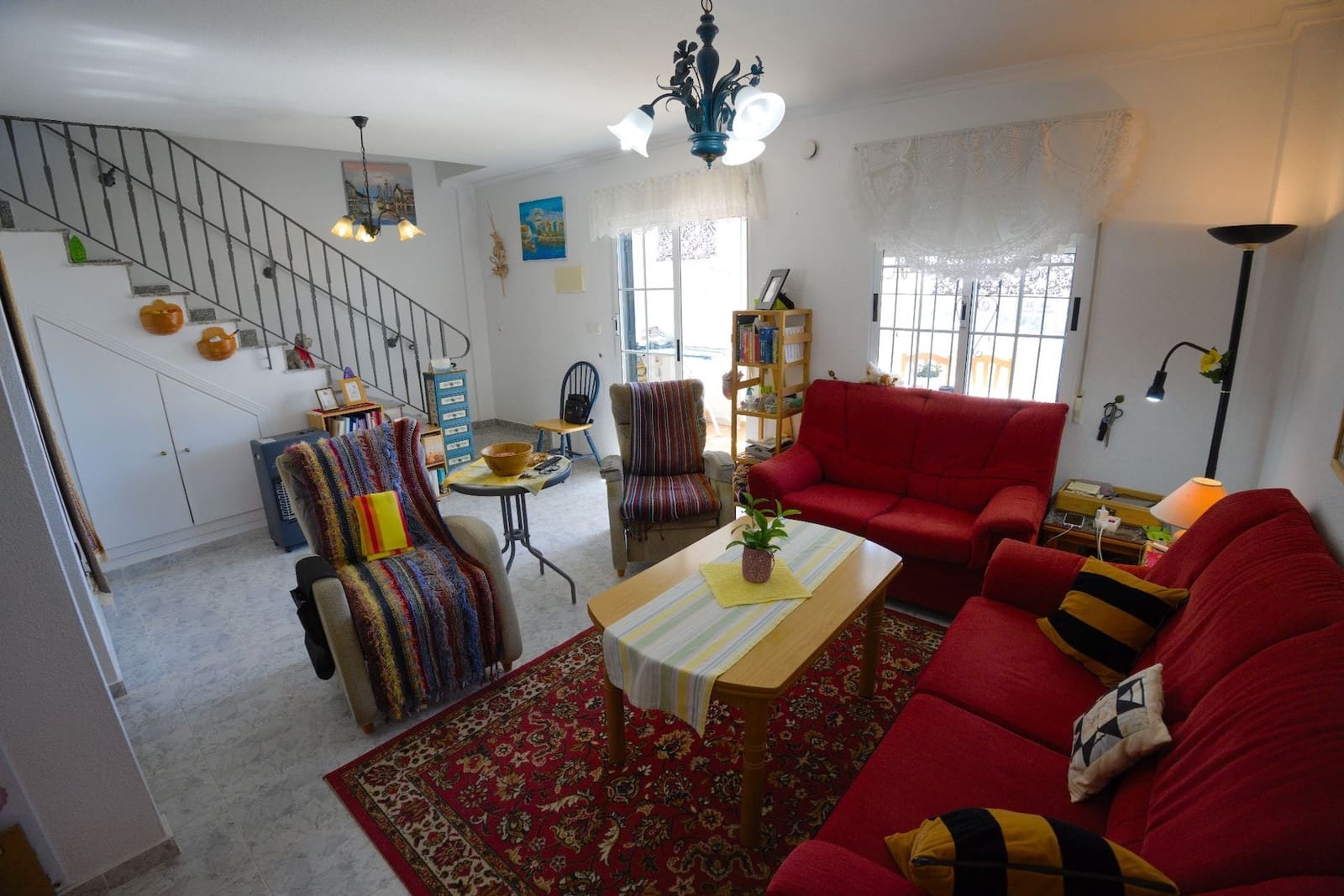 3 soveværelse Byhus til salg i Torrevieja med swimmingpool - € 208.000 (Ref: 9000929)