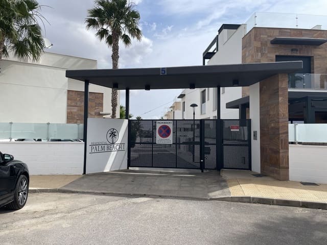 4 quarto Moradia para venda em Cabo Roig, Orihuela com piscina garagem - 535 000 € (Ref: 9029416)