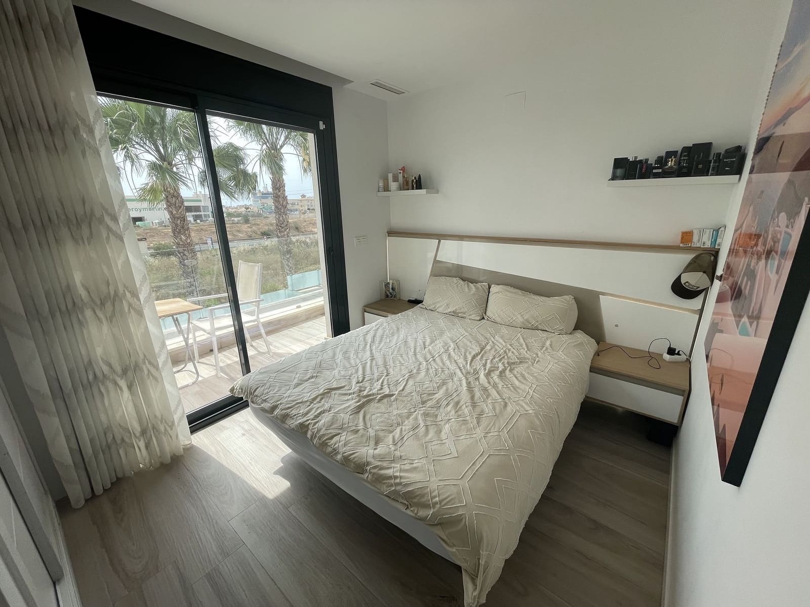 Chalet de 4 habitaciones en Cabo Roig en venta con piscina garaje - 535.000 € (Ref: 9029416)