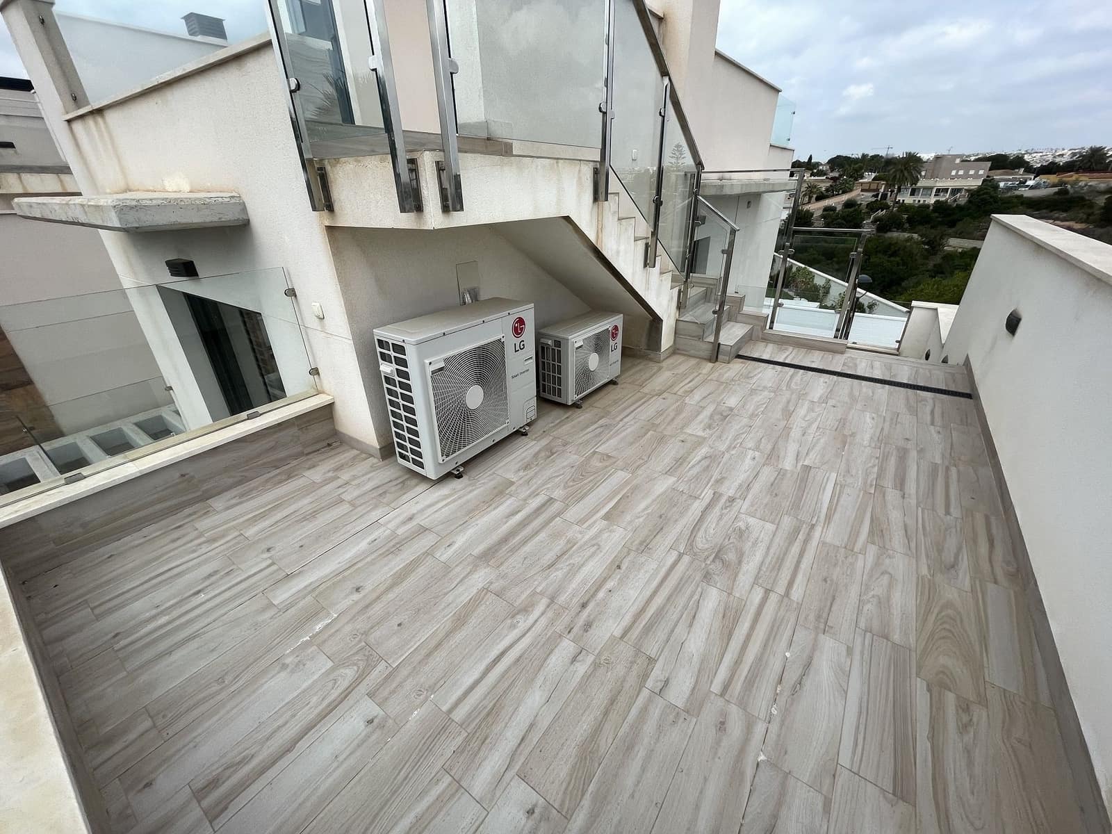 Chalet de 4 habitaciones en Cabo Roig en venta con piscina garaje - 535.000 € (Ref: 9029416)