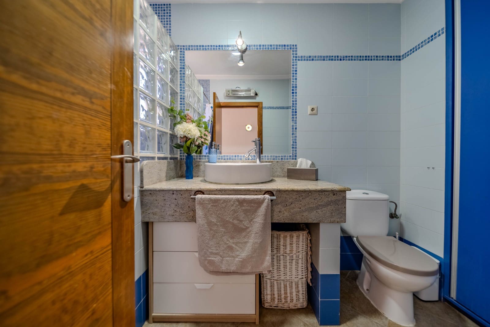 7 camera da letto Villa in vendita in Villamartin con piscina garage - 384.500 € (Rif: 9032604)