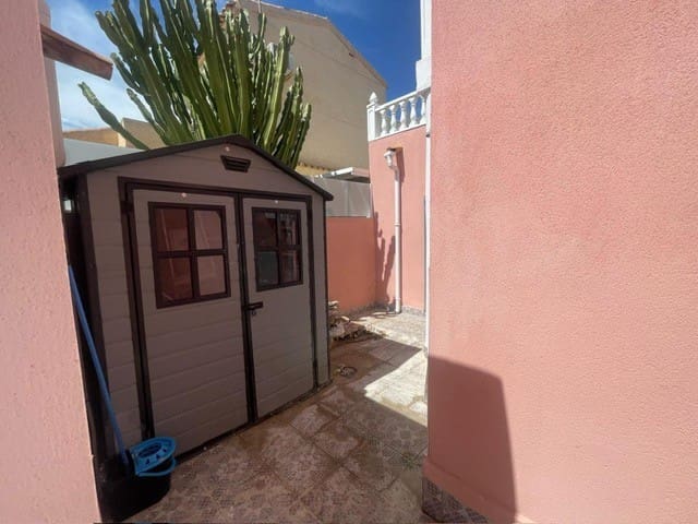 4 soveværelse Villa til salg i Playa Flamenca med garage - € 349.950 (Ref: 9035854)