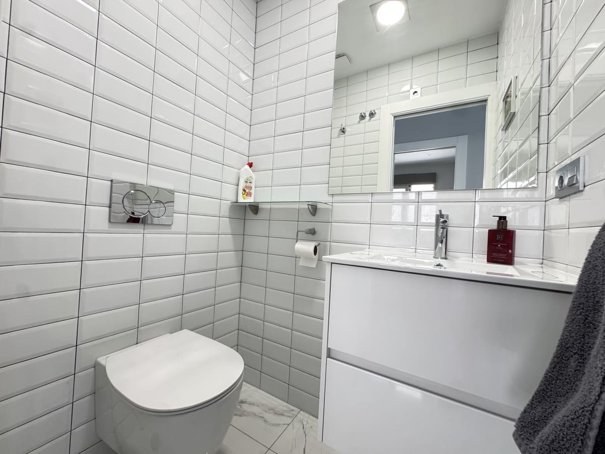 4 makuuhuone Huvila myytävänä paikassa Villamartin - 450 000 € (Ref: 9037889)