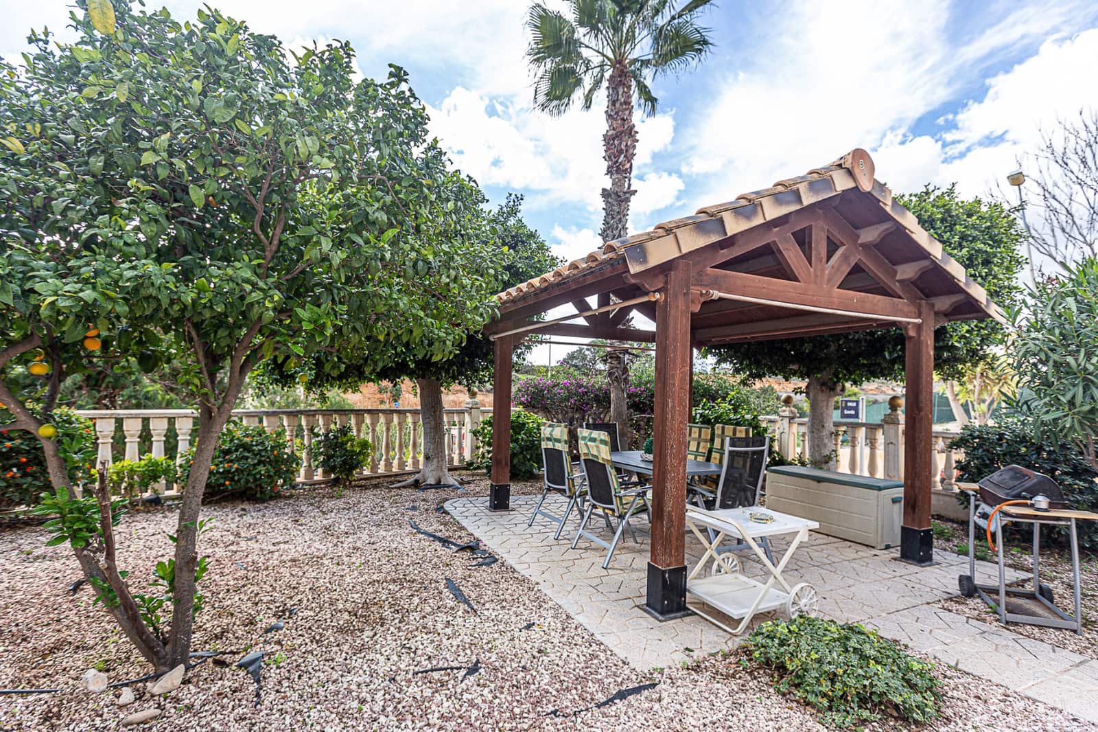 3 sovrum Semi-fristående Villa till salu i La Zenia med pool garage - 225 000 € (Ref: 9057339)