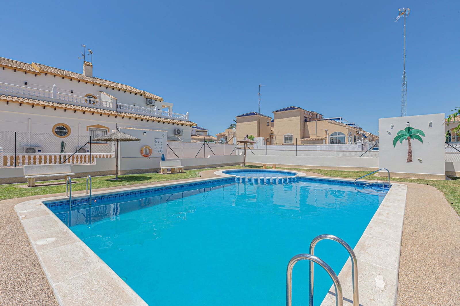 3 soverom Hus til salgs i Los Altos - € 288 000 (Ref: 9068645)