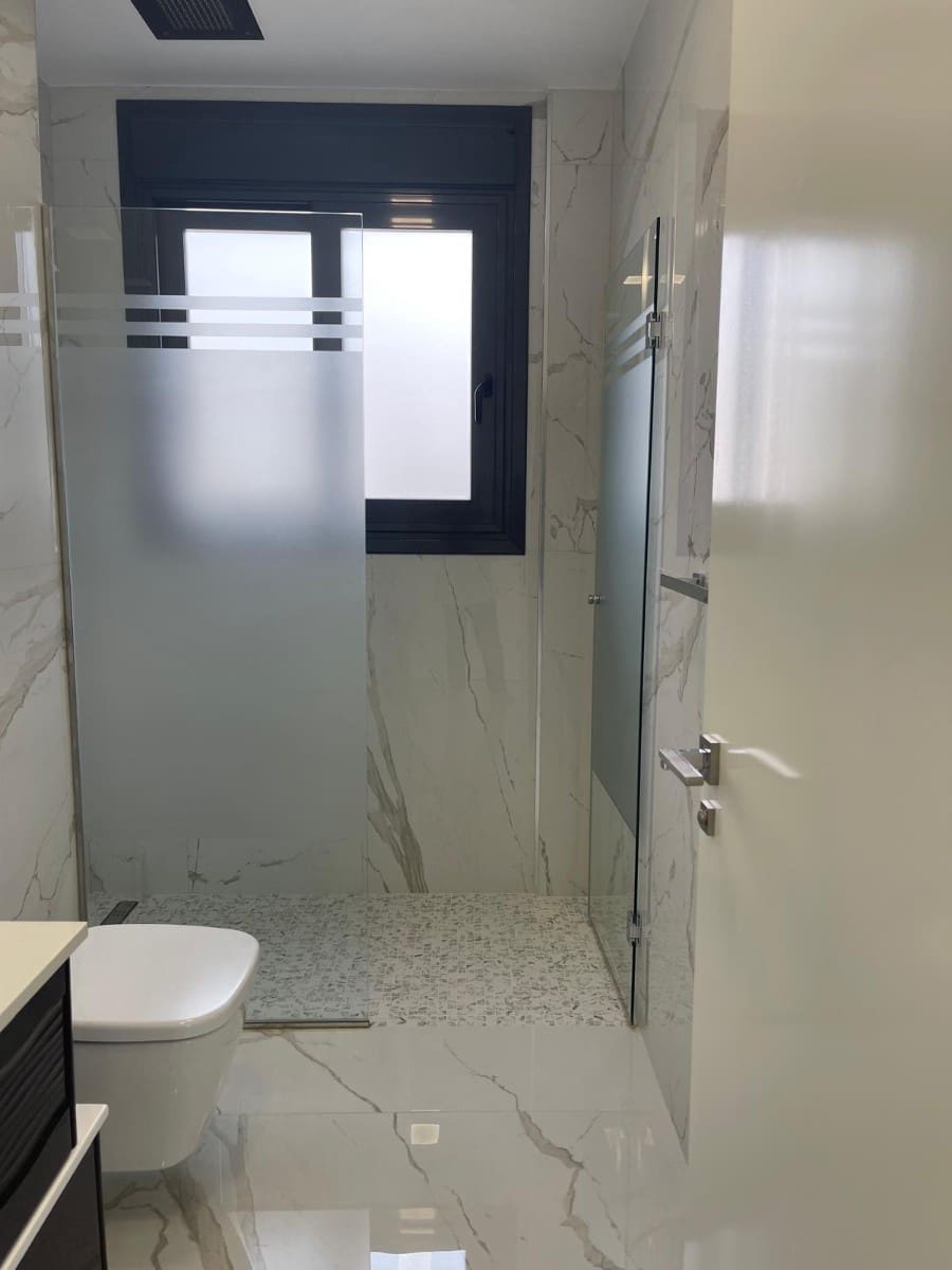 5 quarto Moradia para venda em San Miguel de Salinas com piscina - 849 000 € (Ref: 9103967)