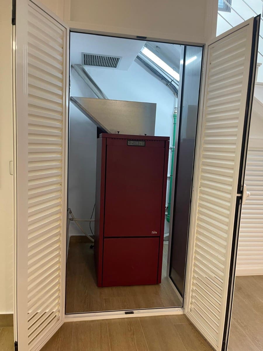 5 makuuhuone Huvila myytävänä paikassa San Miguel de Salinas mukana uima-altaan - 849 000 € (Ref: 9103967)