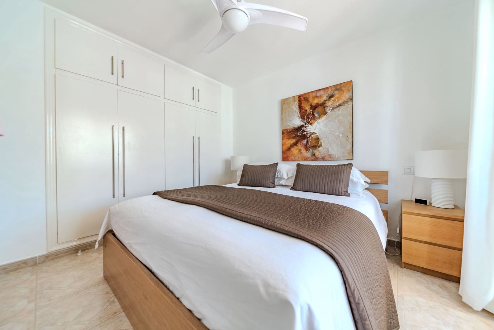 3 makuuhuone Paritalo myytävänä paikassa Playa Flamenca mukana uima-altaan 
autotalli - 294 950 € (Ref: 9118062)