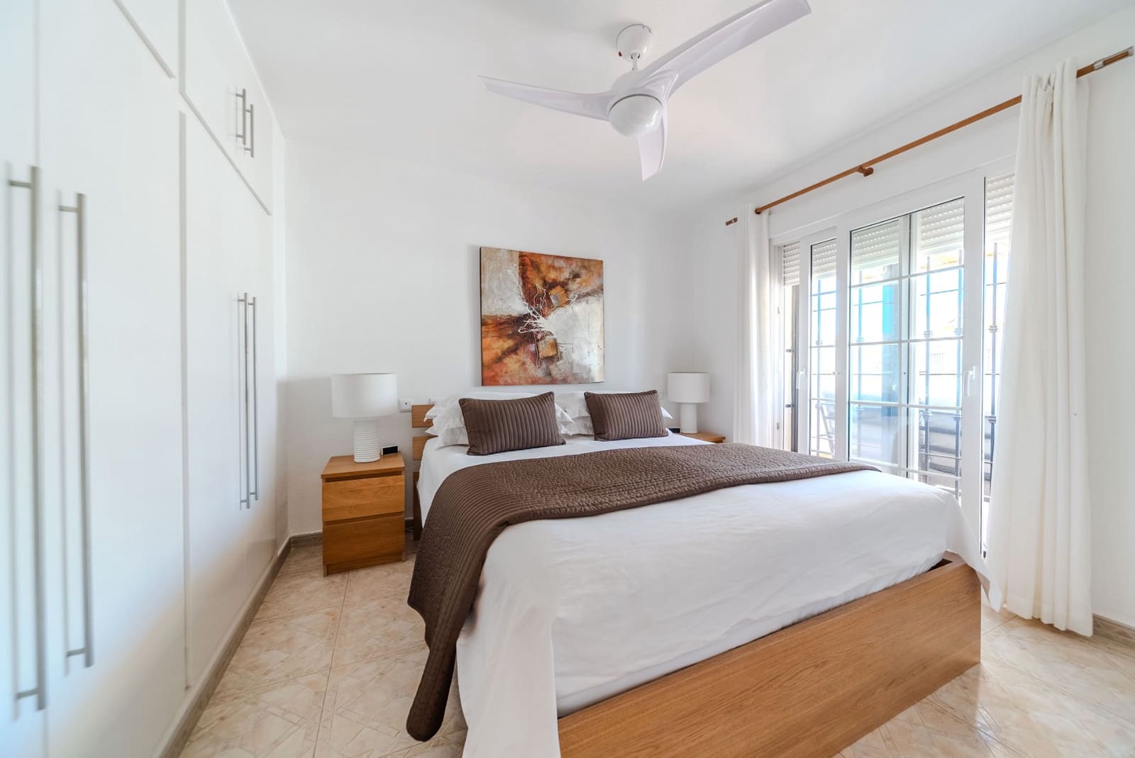 3 makuuhuone Paritalo myytävänä paikassa Playa Flamenca mukana uima-altaan 
autotalli - 294 950 € (Ref: 9118062)