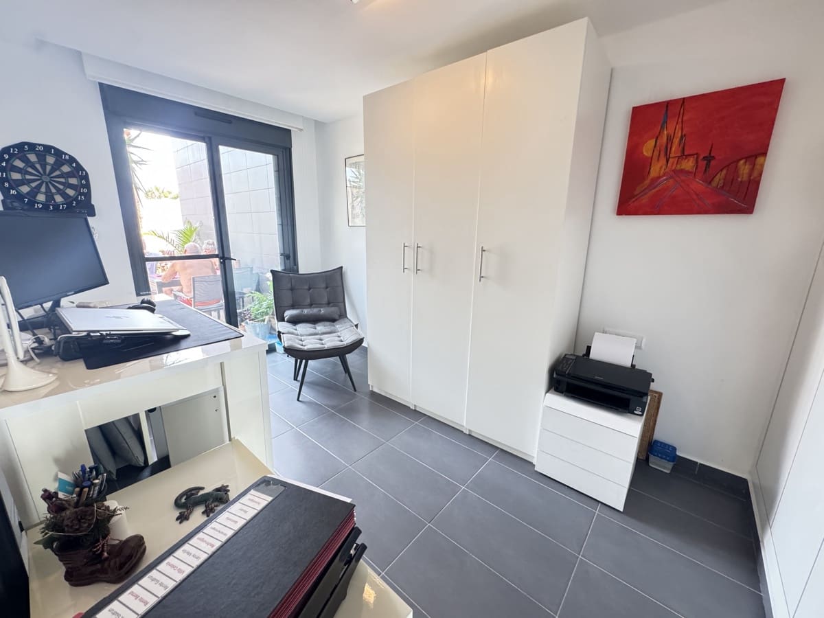 2 soverom Bungalow til salgs i Villamartin med svømmebasseng garasje - € 339 000 (Ref: 9177209)