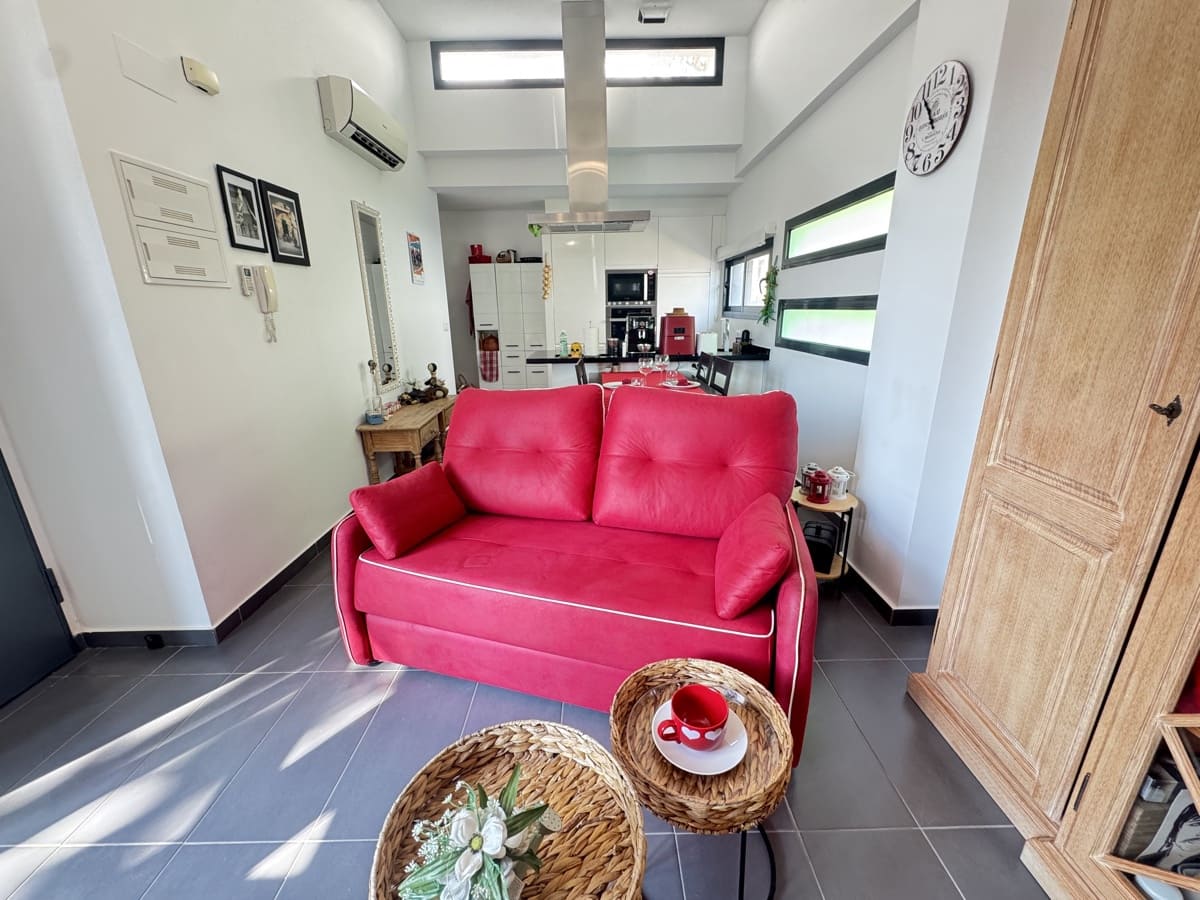 2 soverom Bungalow til salgs i Villamartin med svømmebasseng garasje - € 339 000 (Ref: 9177209)