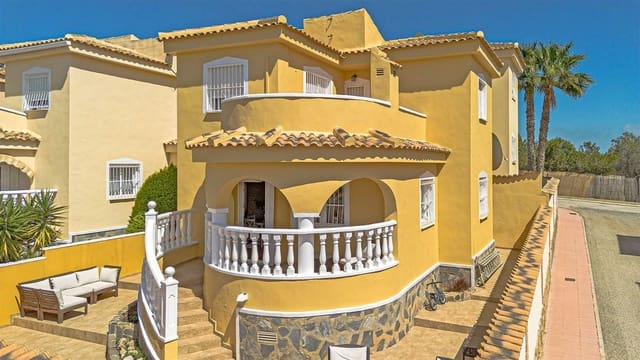 3 soveværelse Villa til salg i Lo Pepin, Rojales med swimmingpool - € 249.995 (Ref: 9178068)