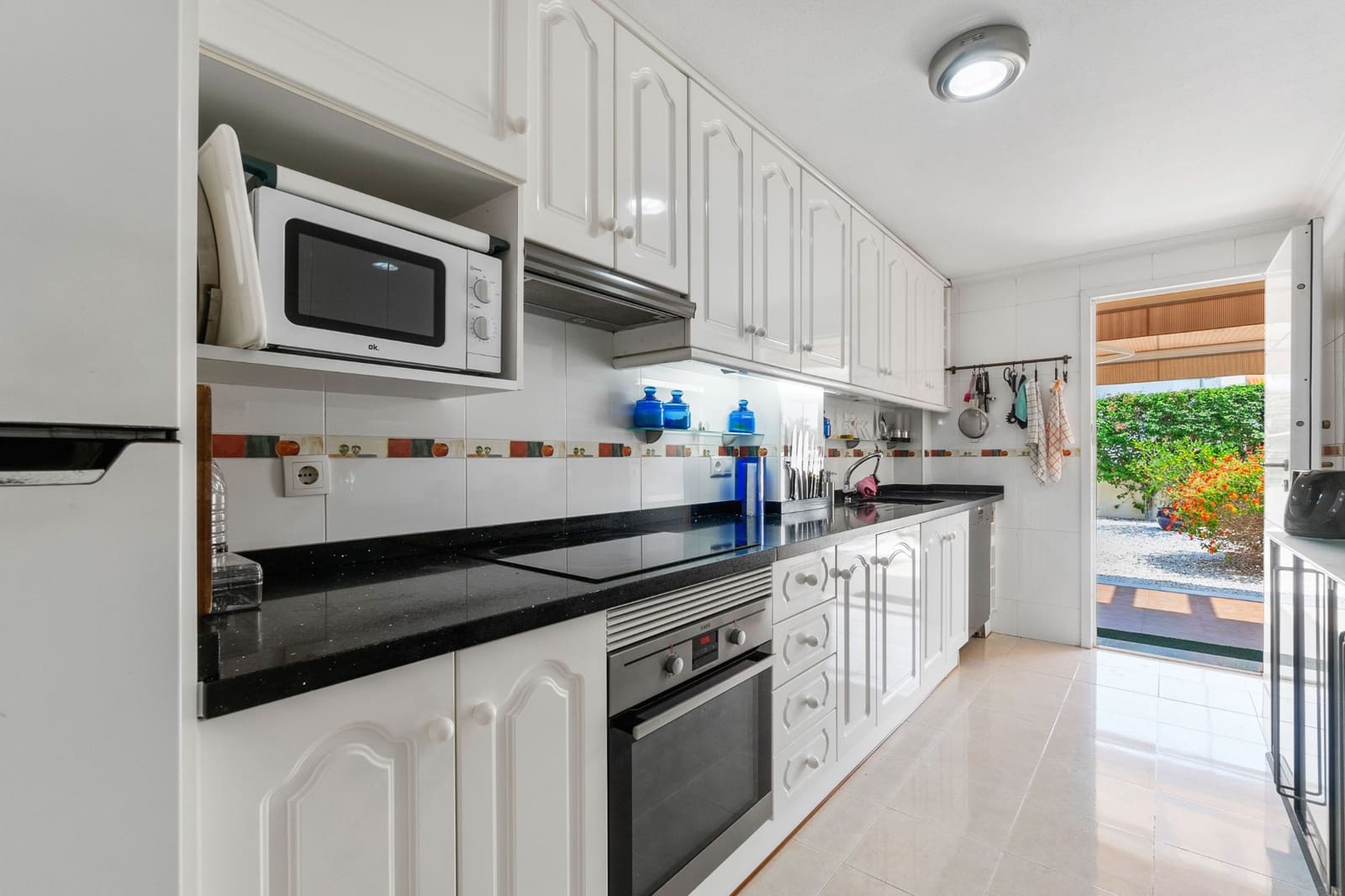 3 bedroom Townhouse for sale in Playa Flamenca with pool garage - € 339,000 (Ref: 9198367)