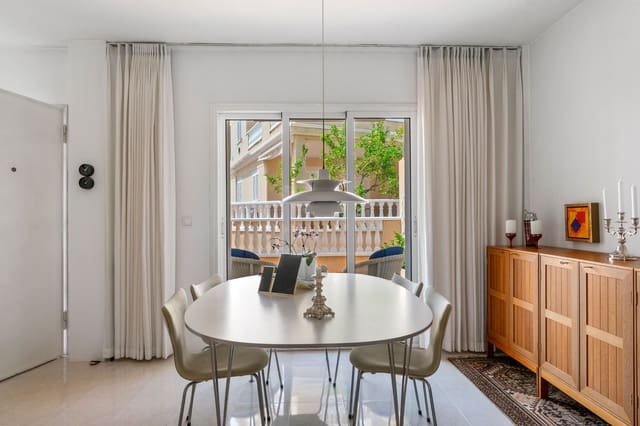 3 bedroom Townhouse for sale in Playa Flamenca, Orihuela with pool garage - € 339,000 (Ref: 9198367)