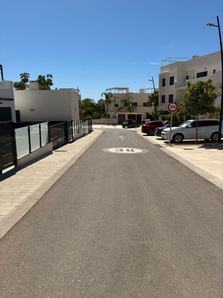 3 chambre Villa/Maison à vendre à Pilar de la Horadada avec piscine garage - 319 900 € (Ref: 9212555)