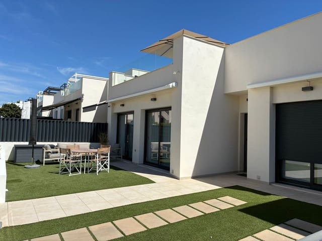 3 chambre Villa/Maison à vendre à Pinar de Campoverde, Pilar de la Horadada avec piscine garage - 319 900 € (Ref: 9212555)