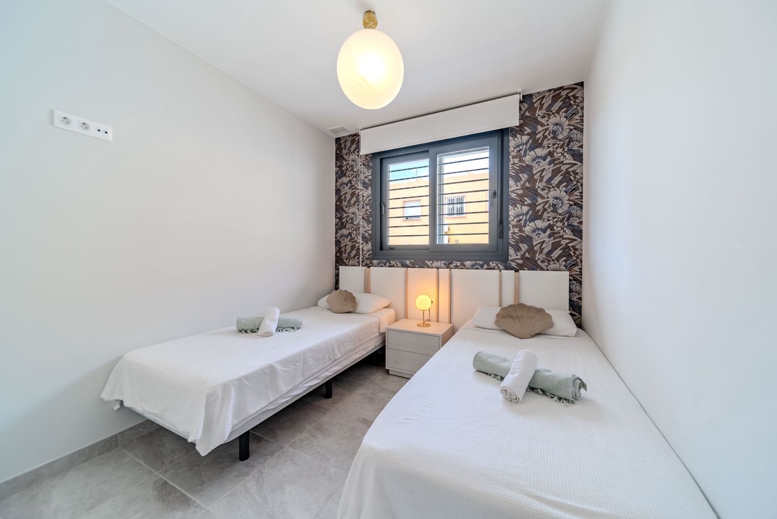 2 bedroom Apartment for sale in Villamartin with pool garage - € 239,000 (Ref: 9263509)