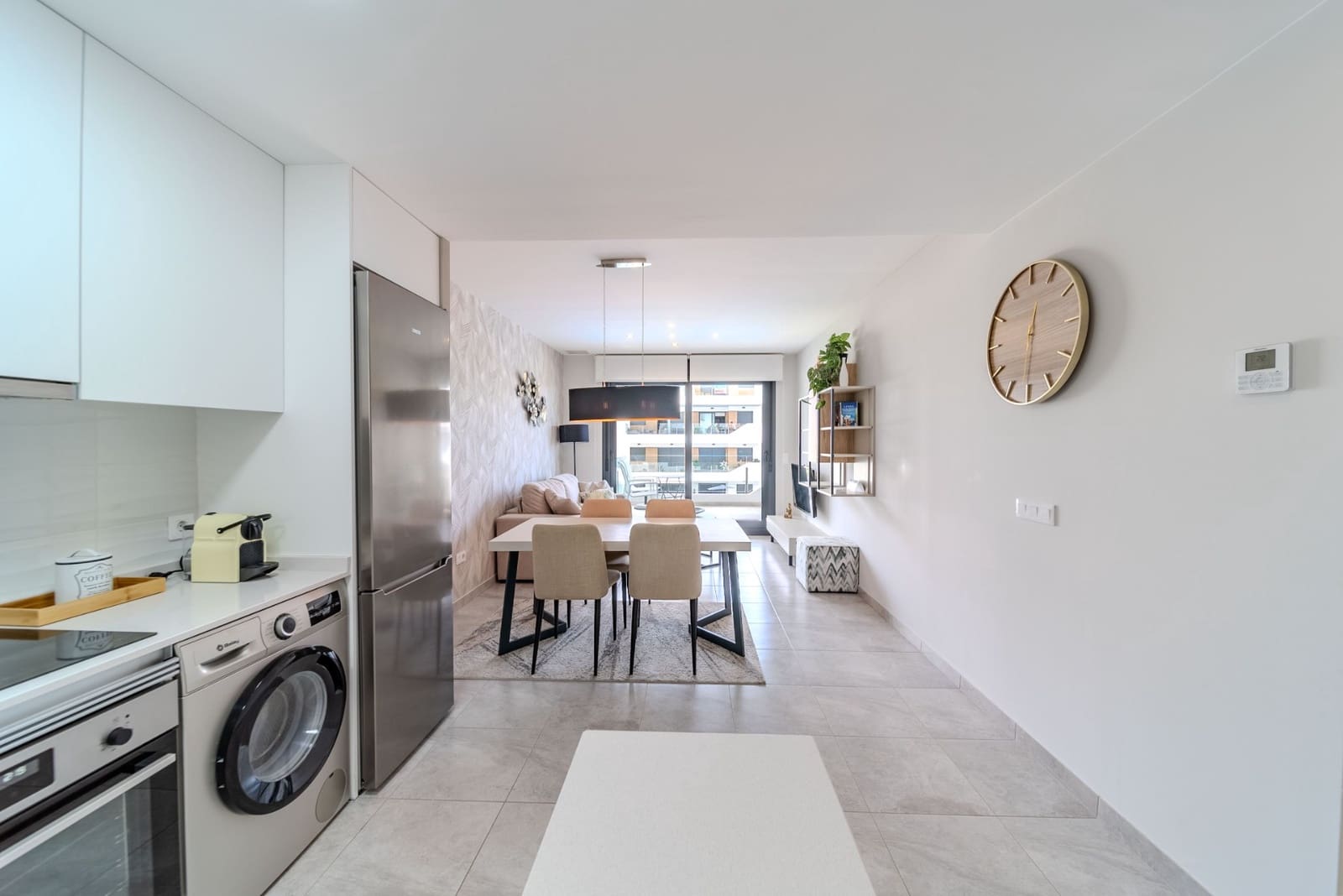 2 Zimmer Apartment zu verkaufen in Villamartin mit Pool Garage - 239.000 € (Ref: 9263509)