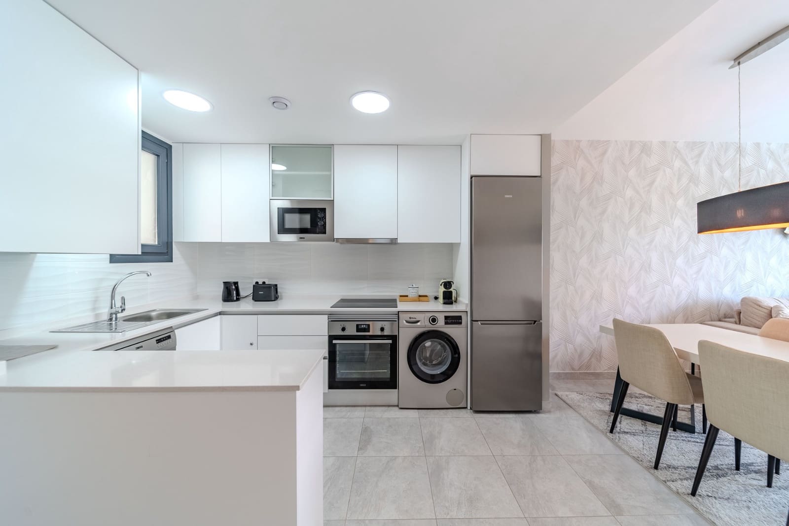 2 Zimmer Apartment zu verkaufen in Villamartin mit Pool Garage - 239.000 € (Ref: 9263509)