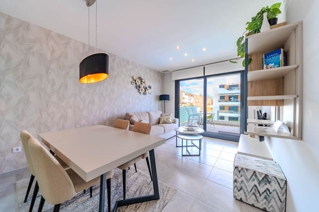 Apartamento de 2 habitaciones en Villamartin, Orihuela en venta con piscina garaje - 239.000 € (Ref: 9263509)