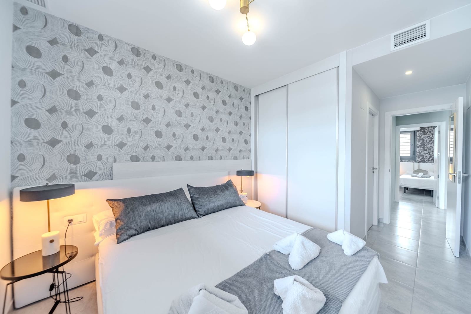 2 Zimmer Apartment zu verkaufen in Villamartin mit Pool Garage - 239.000 € (Ref: 9263509)