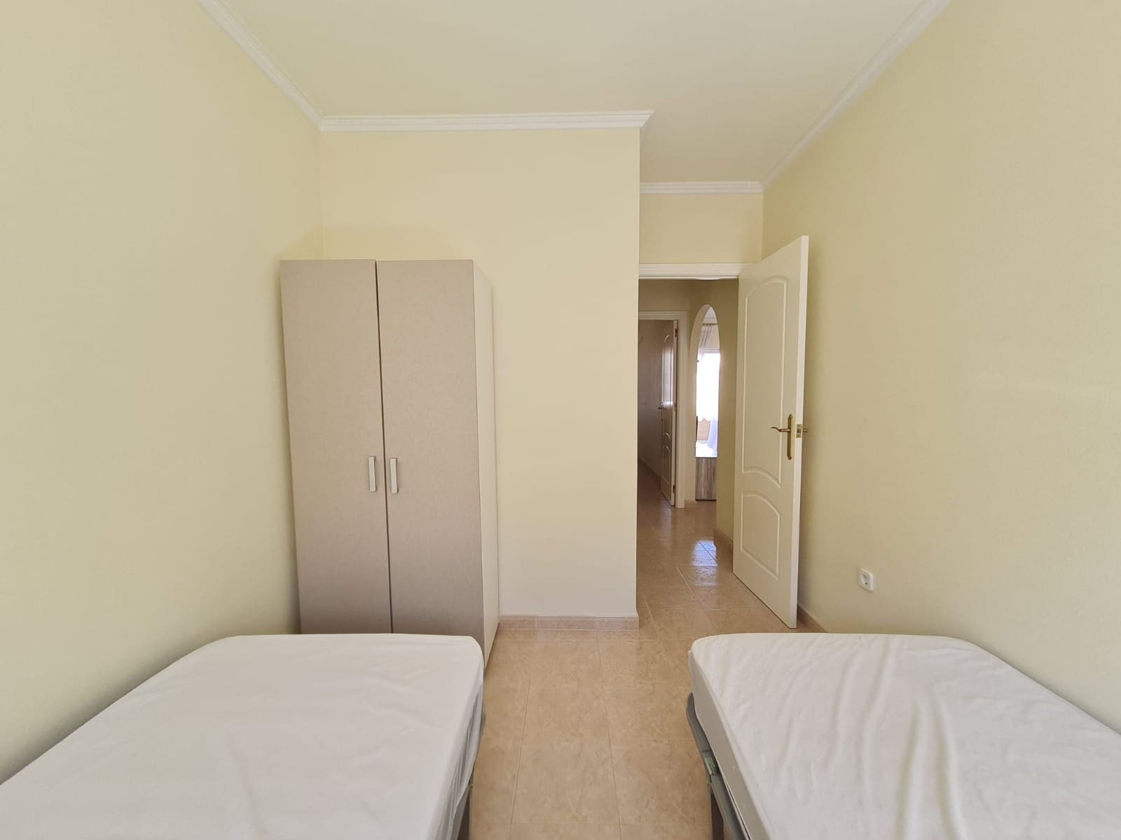 2 soveværelse Lejlighed til salg i Torrevieja med swimmingpool - € 129.000 (Ref: 9263777)