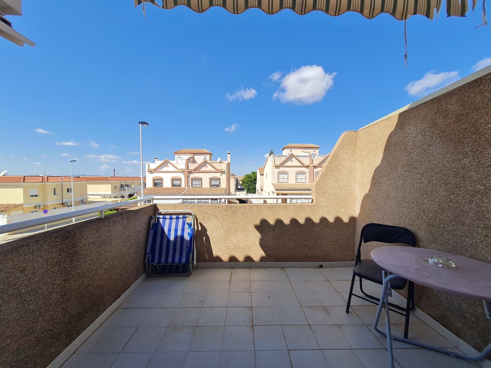 2 soveværelse Lejlighed til salg i Torrevieja med swimmingpool - € 129.000 (Ref: 9263777)
