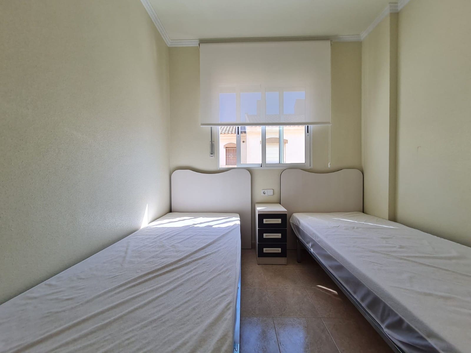 2 soveværelse Lejlighed til salg i Torrevieja med swimmingpool - € 129.000 (Ref: 9263777)