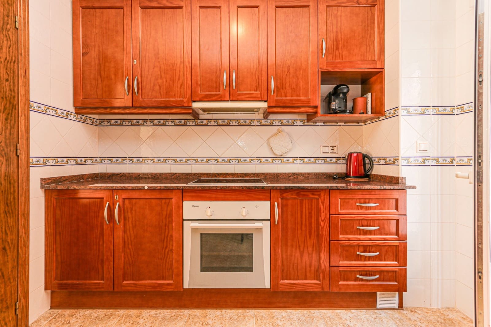 3 sovrum Hus till salu i Villamartin med pool garage - 189 950 € (Ref: 9283966)