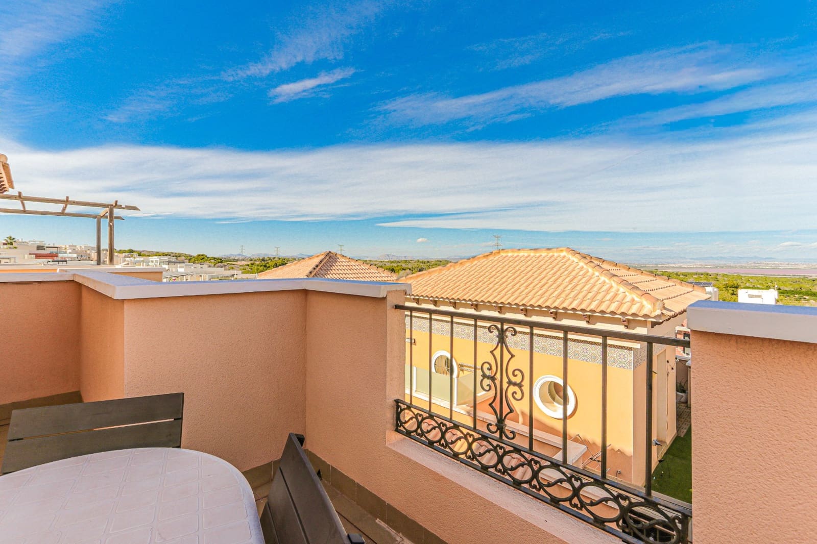 3 sovrum Hus till salu i Villamartin med pool garage - 189 950 € (Ref: 9283966)